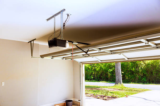 Top rated local Garage Door Roller Replacement specialists in Mascoutah, IL